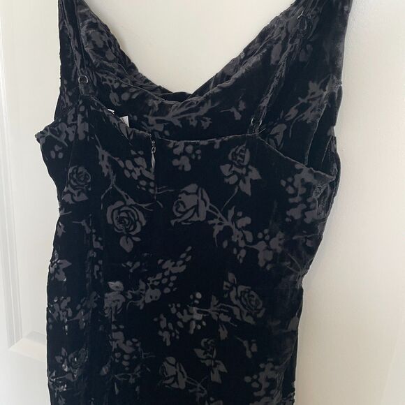 Urban Outfitters Midi Dress Sz Medium Velvet Burnout Whimsigoth Dark Romantic - Picture 7 of 10